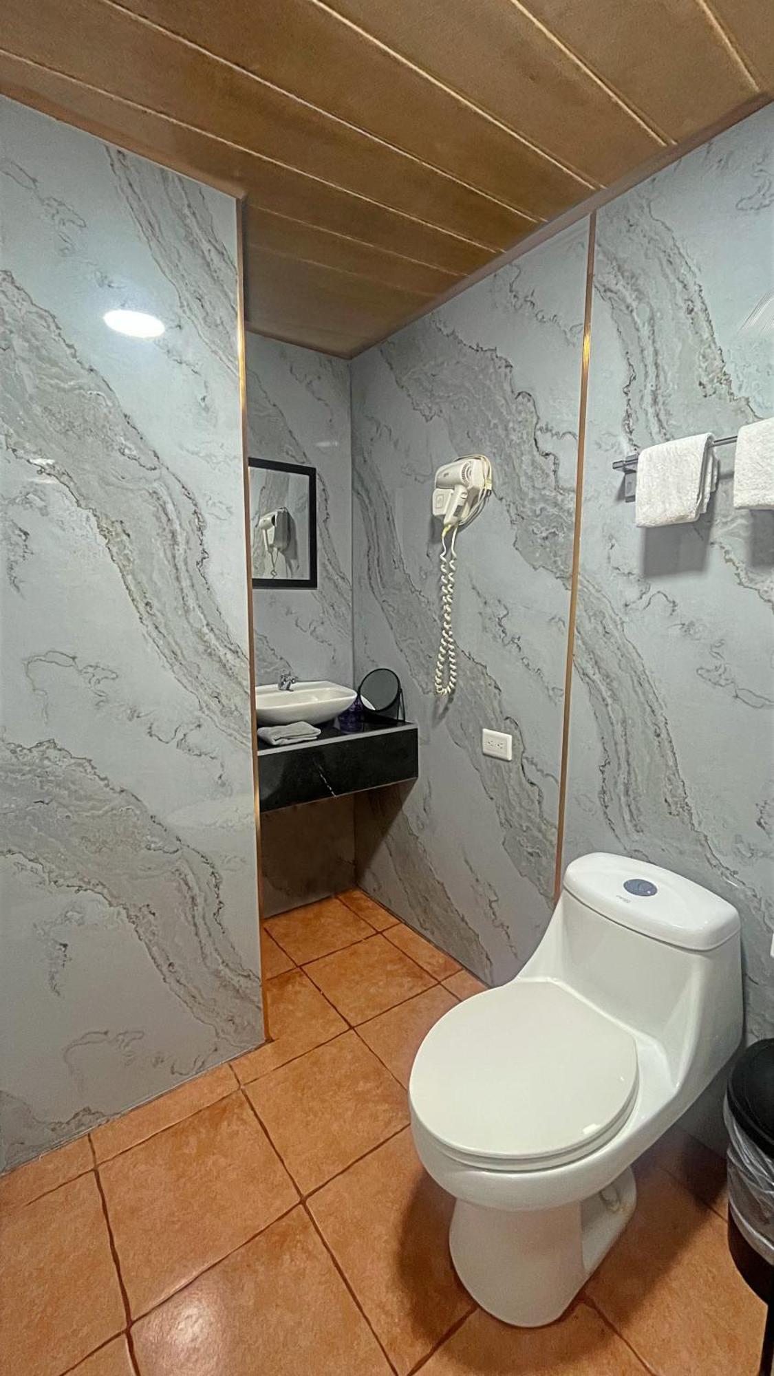 Casa Jungle Monteverde B&B المظهر الخارجي الصورة